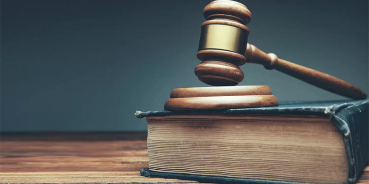 A 2013. évi LXXVII. törvény a felnőttképzésről az SZVMSZK-hoz tartozó vállalkozások számára